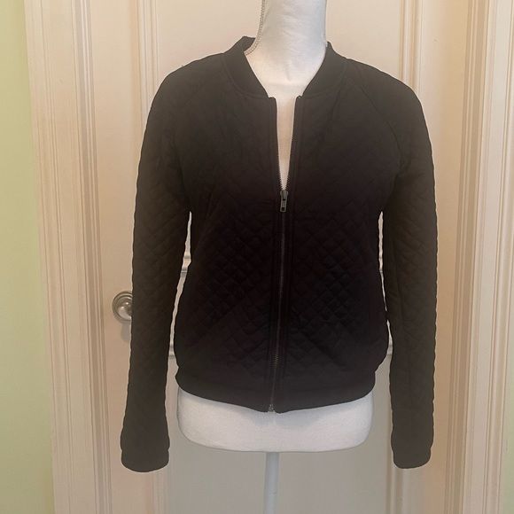 DELIA’S Quilted Black Bomber Jacket - Picture 2 of 13